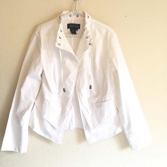 New Crisp Clean White Jacket - Picture 1 of 4